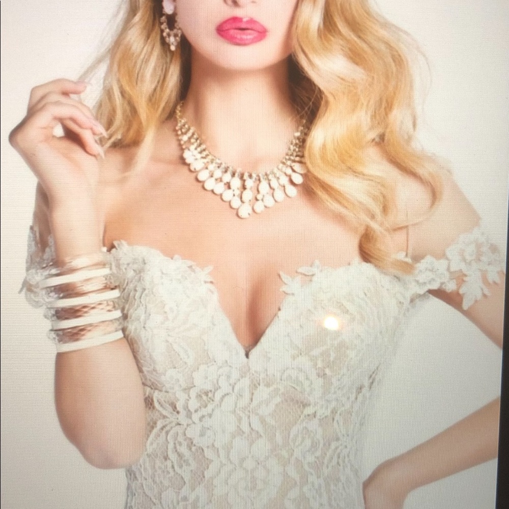 Tarik Ediz 92335 Ivory gown - Picture 6 of 8
